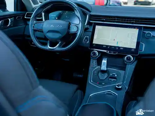 Lynk & Co 01 1.5TD PHEV 2021