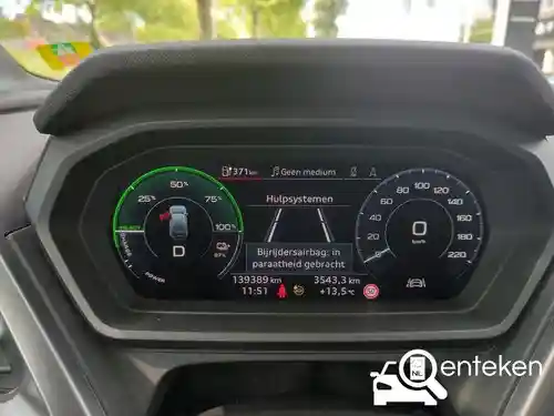 Audi Q4 40 e-tron 2021
