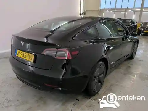 Tesla Model 3 Standard Range Plus 2021