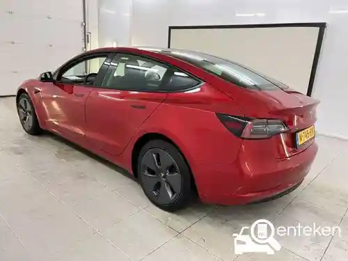 Tesla Model 3 Standard Range Plus 2021