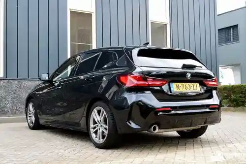BMW 118i 2021