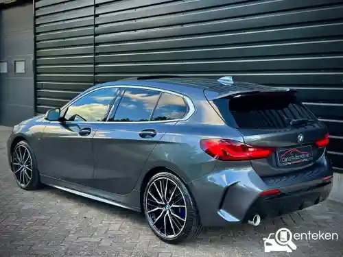 BMW 118i 2021