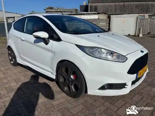 Ford Fiesta ST 2015