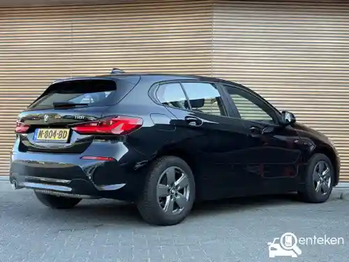 BMW 118i 2021