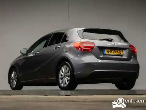 Mercedes-Benz A 180 2014