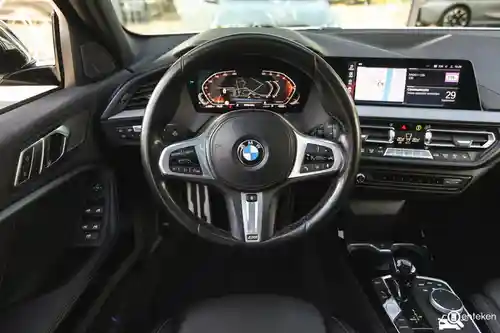 BMW 118i 2022