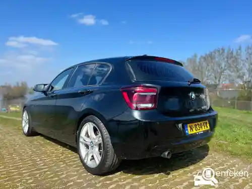 BMW 118i 2012
