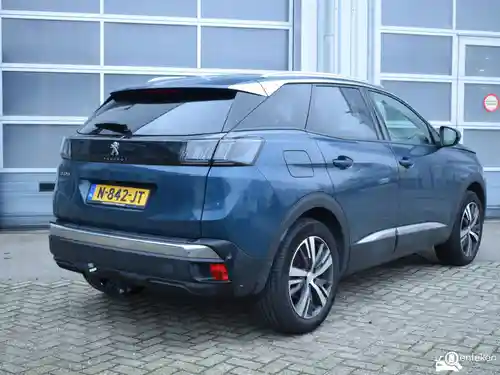 Peugeot 3008 1.2 PureTech 130 2021