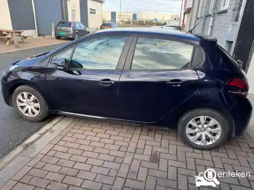 Peugeot 208 1.2 PureTech 82 2015