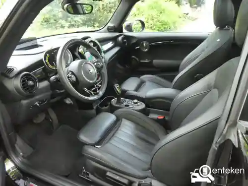 MINI  Cooper SE 2021