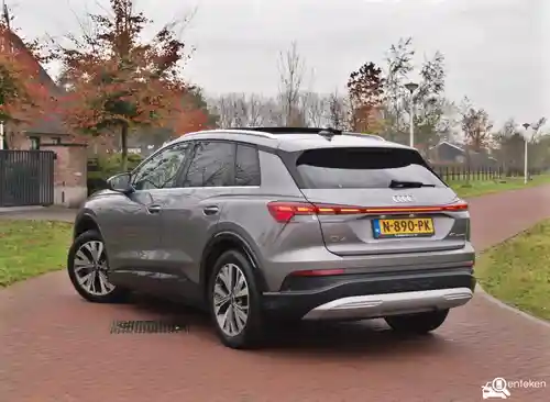 Audi Q4 40 e-tron 2021