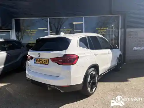 BMW iX3 2021