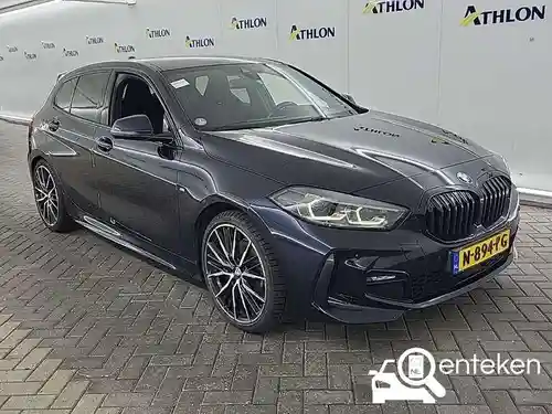 BMW 118i 2021