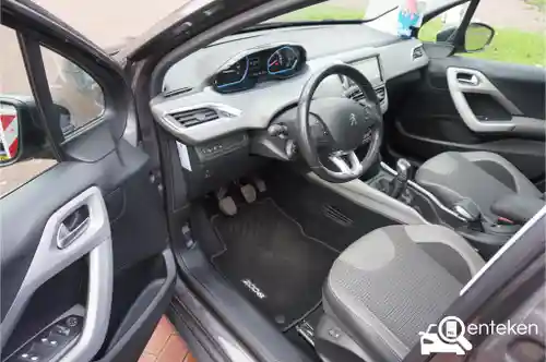 Peugeot 2008 1.2 PureTech 82 2017