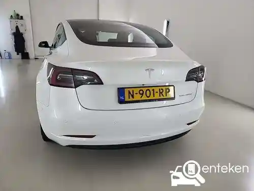 Tesla Model 3 Performance 2021
