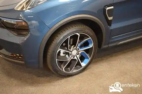 Lynk & Co 01 1.5TD PHEV 2021