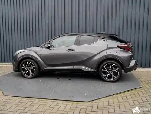 Toyota C-HR 1.8 Hybrid 2019