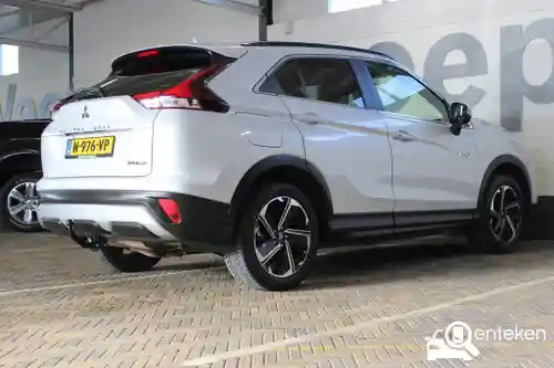 Mitsubishi Eclipse Cross 2.4 Plug-In Hybrid 2022