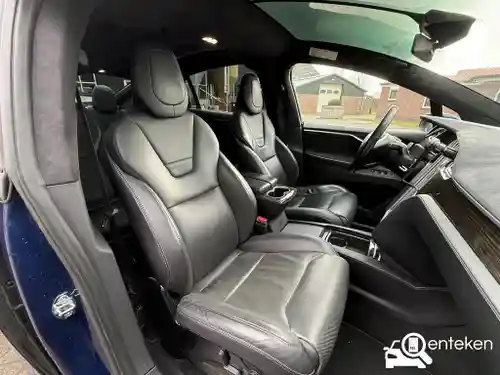 Tesla Model X 90D 2017