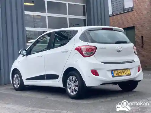 Hyundai i10 1.0 blue 2017