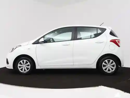 Hyundai i10 1.0 blue 2017
