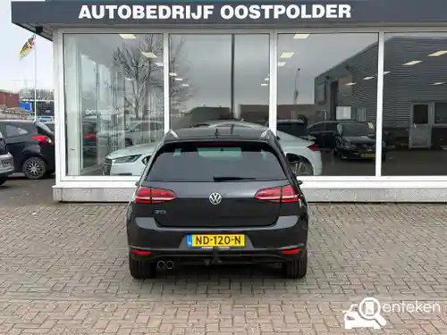 VW Golf GTE 2016