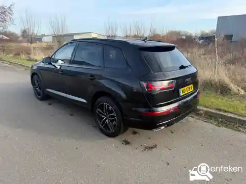 Audi Q7 e-tron 2016