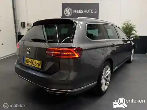 VW Passat Variant GTE 2016