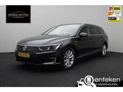 VW Passat Variant GTE 2016
