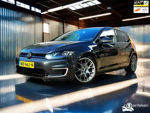 VW Golf GTE 2016