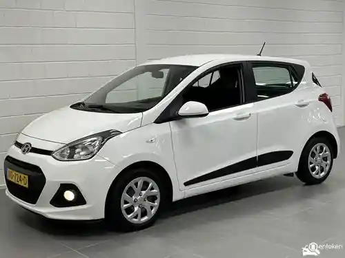 Hyundai i10 1.0 blue 2017