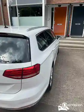 VW Passat Variant GTE 2016