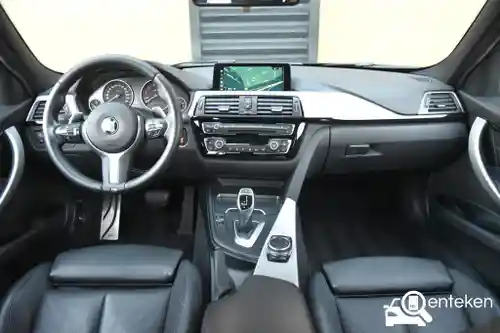 BMW 320i Touring 2017