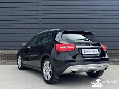 Mercedes-Benz GLA 200 2016