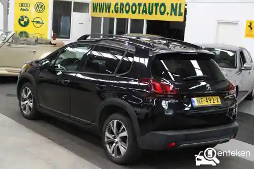 Peugeot 2008 1.2 PureTech 110 2017