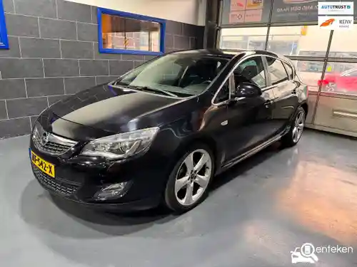 Opel Astra 1.4 Turbo 2011