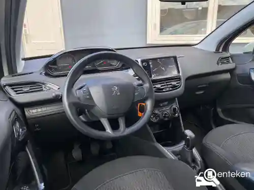 Peugeot 208 1.2 PureTech 82 2016