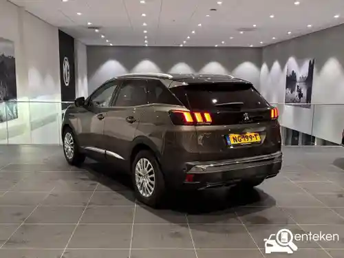 Peugeot 3008 1.2 PureTech 130 2017