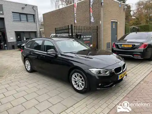 BMW 318i Touring 2017