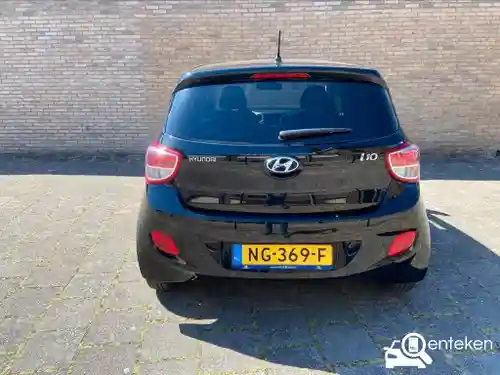 Hyundai i10 1.0 blue 2017