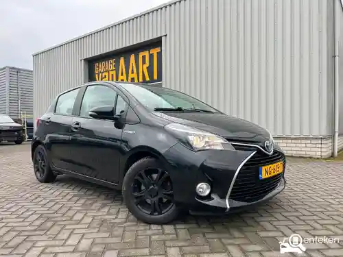 Toyota Yaris 1.5 Hybrid 2016