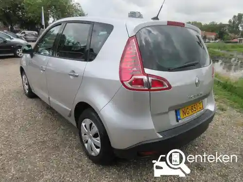 Renault Scénic 1.6 16V 110 2010