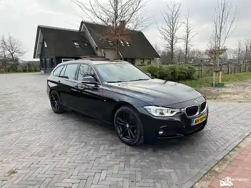 BMW 320i Touring 2017