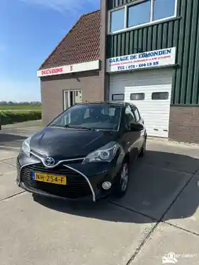 Toyota Yaris 1.5 Hybrid 2016