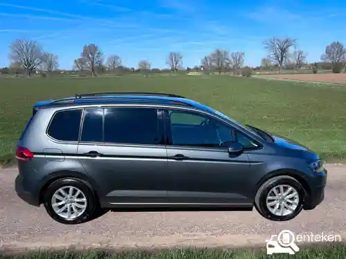 VW Touran 2.0 TDI SCR 2016