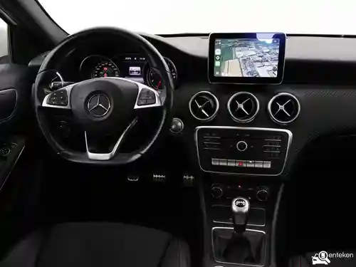 Mercedes-Benz A 180 2015