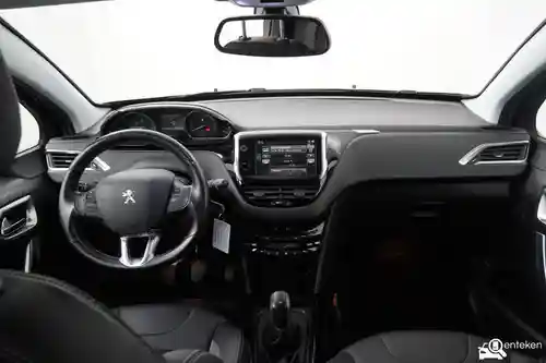 Peugeot 2008 1.2 PureTech 110 2017