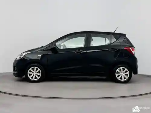 Hyundai i10 1.0 blue 2017