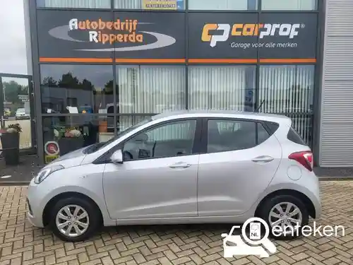 Hyundai i10 1.0 blue 2017