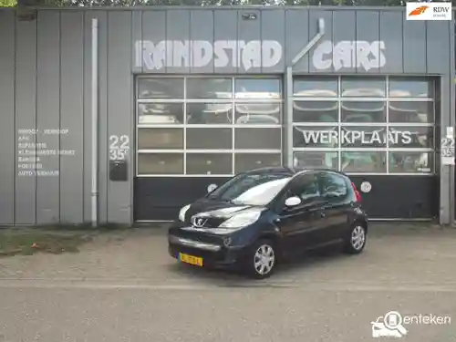 Peugeot 107 1.0 70 2012